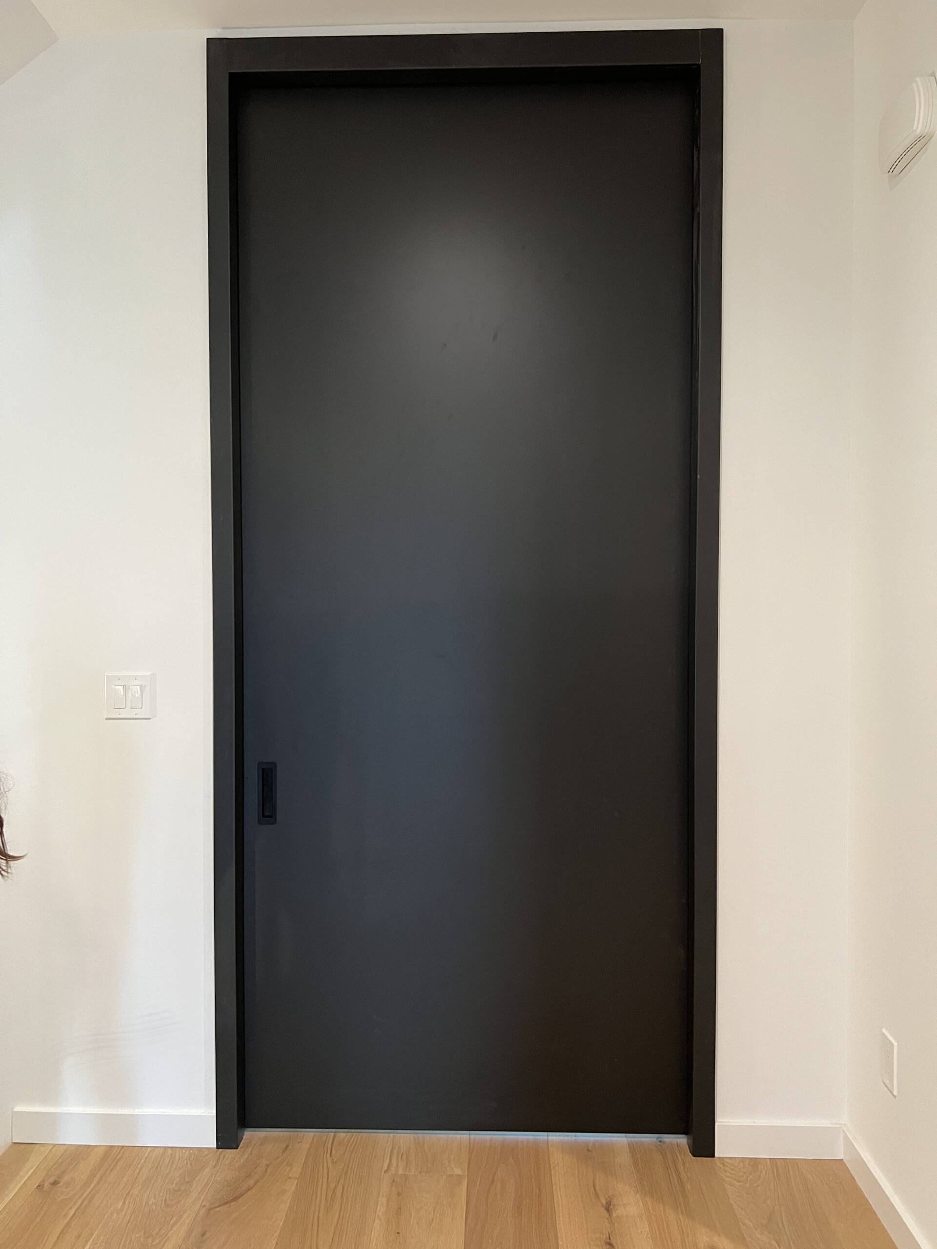 Slate Black (1) Slate Black (1)