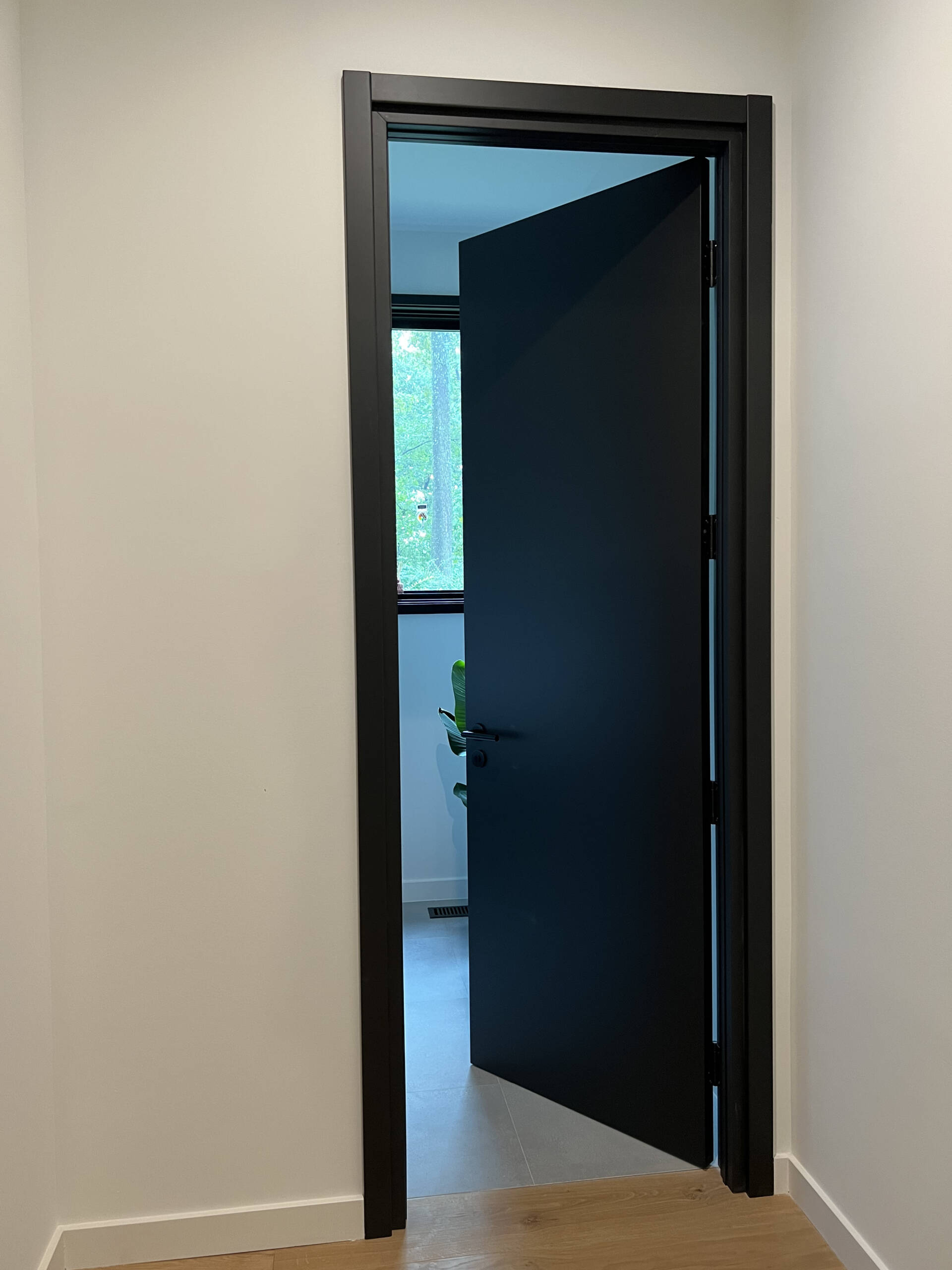 Slate Black (3) Slate Black (3)