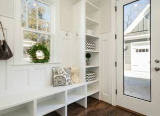 Entryway Order, Zero Stress: Winning with Custom Mudroom Cabinets