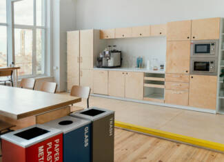 Maximizing Living Space with Built-In Cabinet Designs